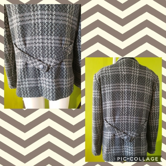 Vintage German-made Wool Double Breasted Blazer - Picture 4 of 6